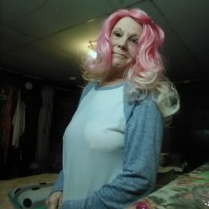 Meet your Posher, Sheila